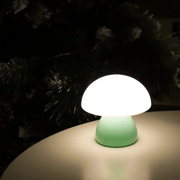 Creative Night Light Mushroom Table Lamp Led Bedroom Bedside Mini Pat Light Bar Dining Table Atmosphere Light Bedroom Scene
